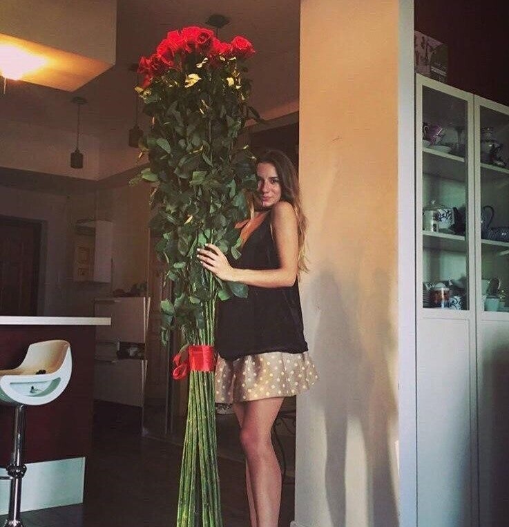 25 роз 2 м двухметровые розы